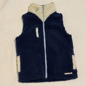 EUC TBBC Navy and Cream Sherpa Fleece Vest Size 6